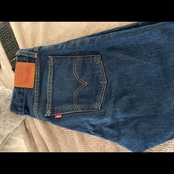 Levi's 501 jeans (size 28) - Picture 2 of 3